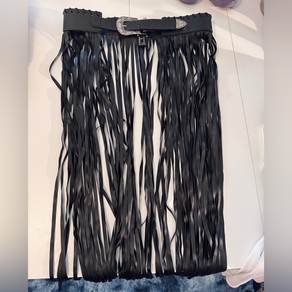 Forever 21 Fringe Belt with Silver Colored Buckle - Picture 1 of 5
